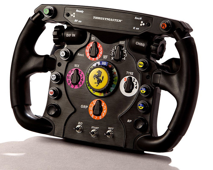 Thrustmaster - Complemento de rueda de Ferrari F1